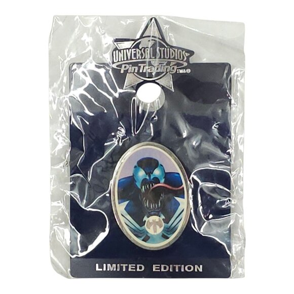 Universal Studios 2008 Venom Limited Edition 300 Enamel Pin Pinback NEW - Picture 3 of 7